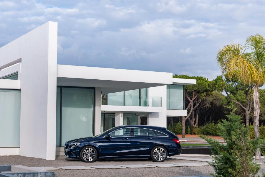  Mercedes-Benz CLA250 4Matic Shooting Brake 2016 года  (фото 3 из 19)